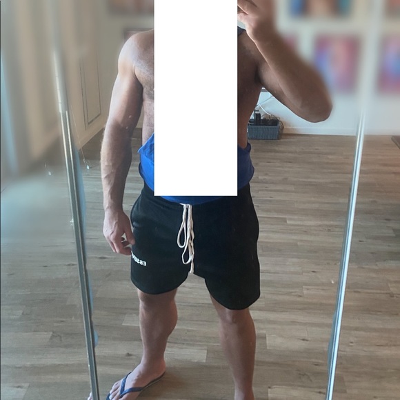 Fear of God Essentials Mesh Drawstring Shorts; Black, Size XS (Fit Like S/M) - Picture 4 of 11